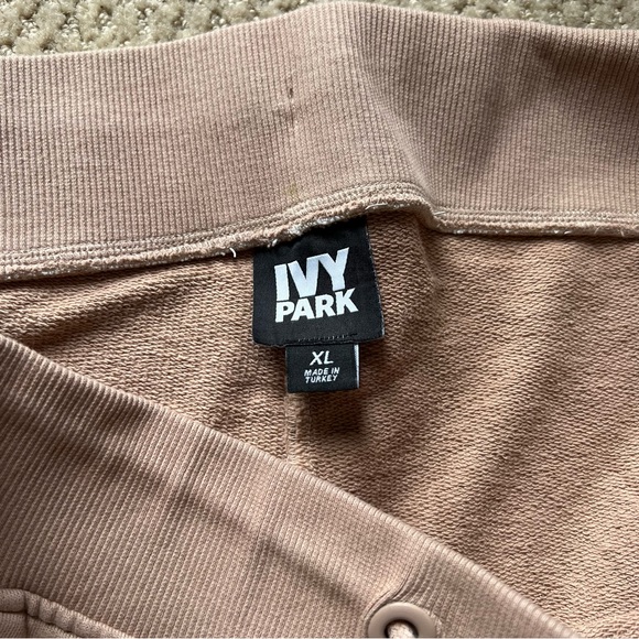 Ivy Park X Beyoncé Logo Tape Joggers - Picture 10 of 10